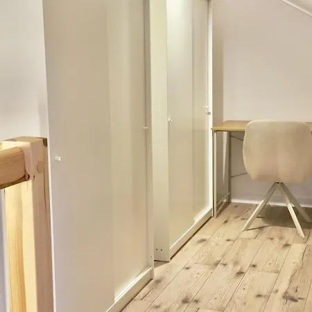 Apartment Bursztynowy Z Basenem - Lebska Osada *